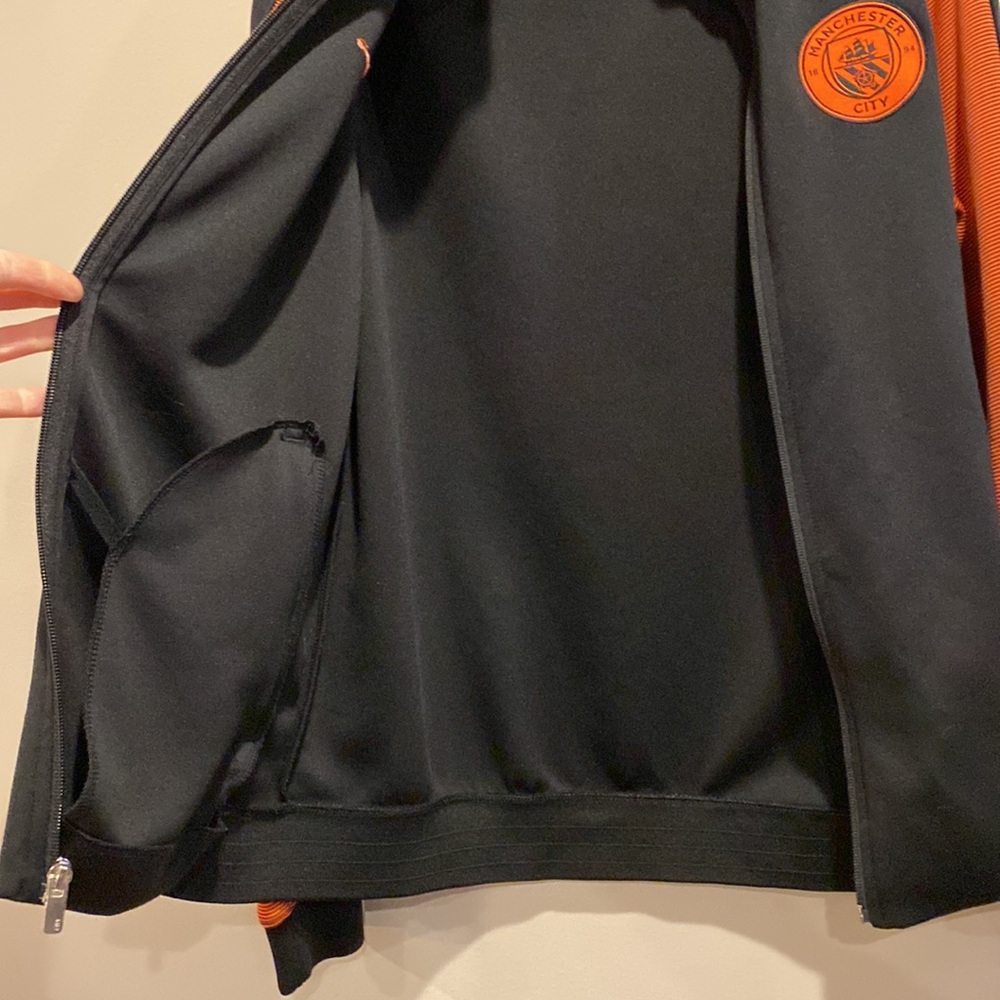 Nike Manchester City jacket with front zipper and zippered pockets small men’s - Picture 12 of 12